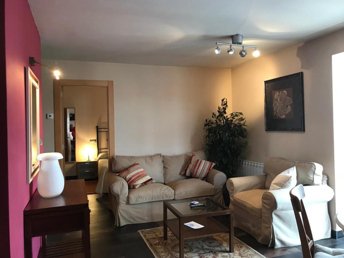 Apartamentos Ebro رينوسا المظهر الخارجي الصورة