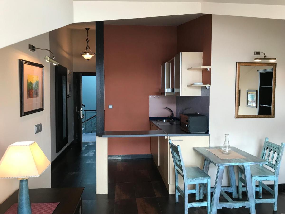 Apartamentos Ebro رينوسا المظهر الخارجي الصورة